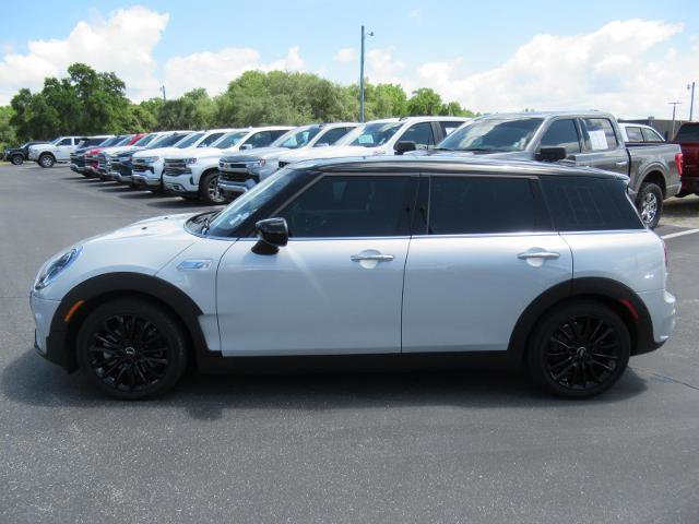 Used 2022 MINI Cooper Clubman S w/ Signature Upholstery Package FWD image 2