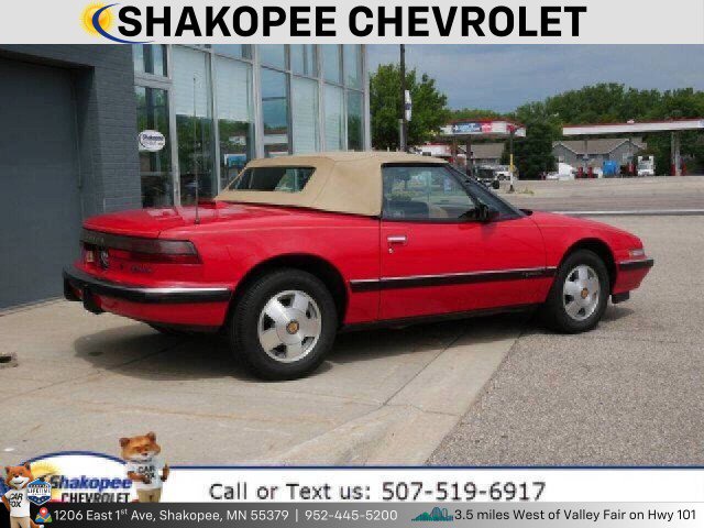 Used 1990 Buick Reatta Convertible image 3