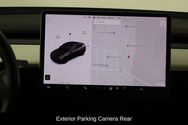 Used 2021 Tesla Model Y Long Range AWD/4WD image 19