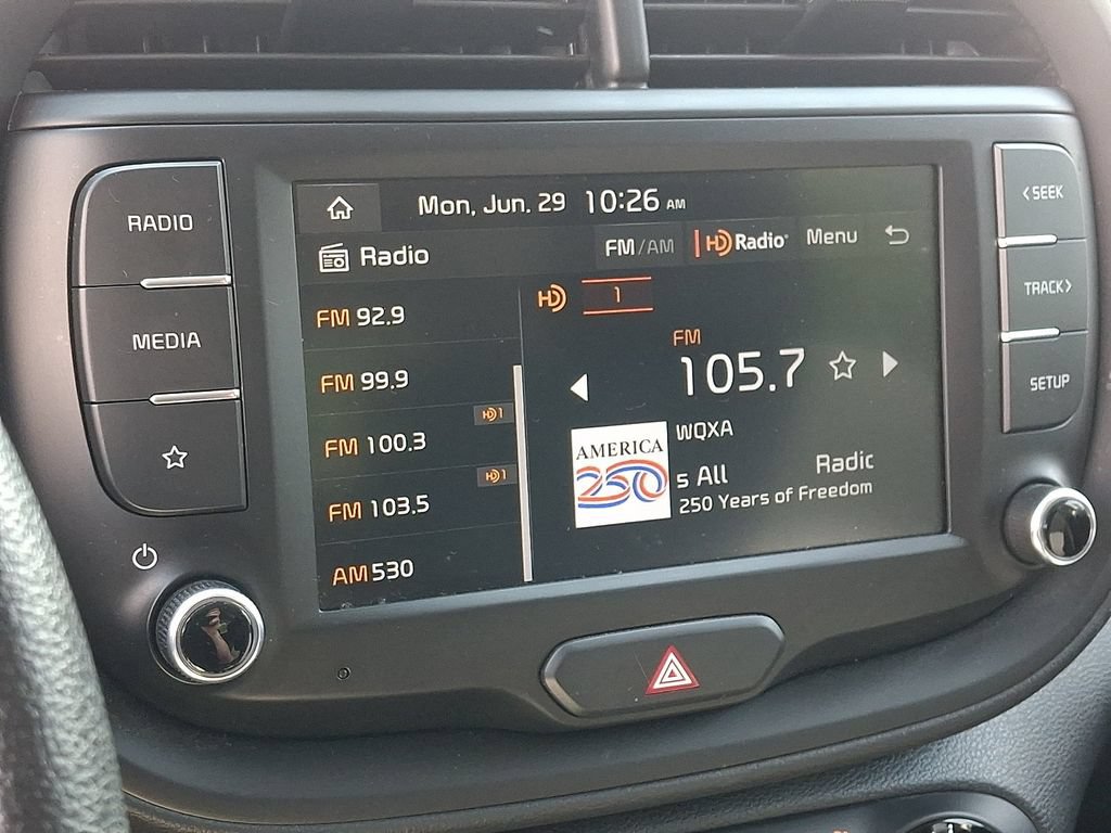 Used 2023 Kia Soul LX w/ Option Group 015 FWD image 3