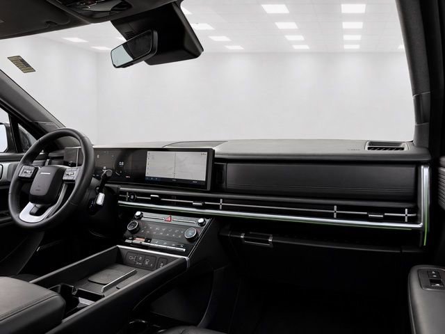 Used 2024 Hyundai Santa Fe Limited image 14