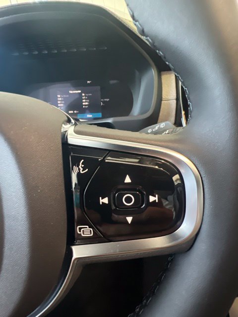 New 2026 Volvo XC90 T8 Plus w/ Protection Package AWD/4WD image 8