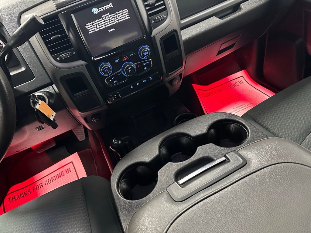 Used 2016 RAM 2500 Tradesman w/ Chrome Appearance Group image 32