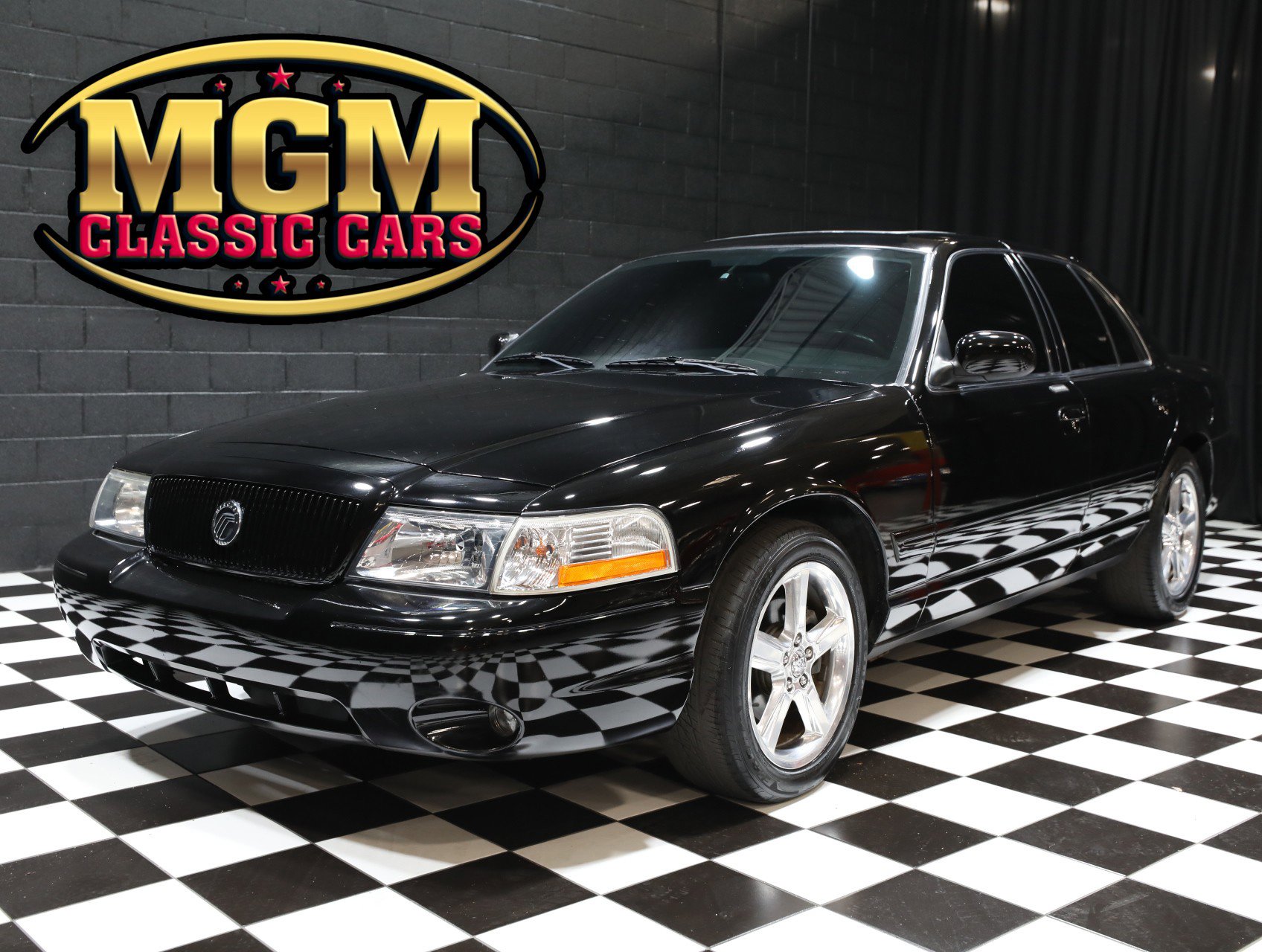 Used 2004 Mercury Marauder image 1