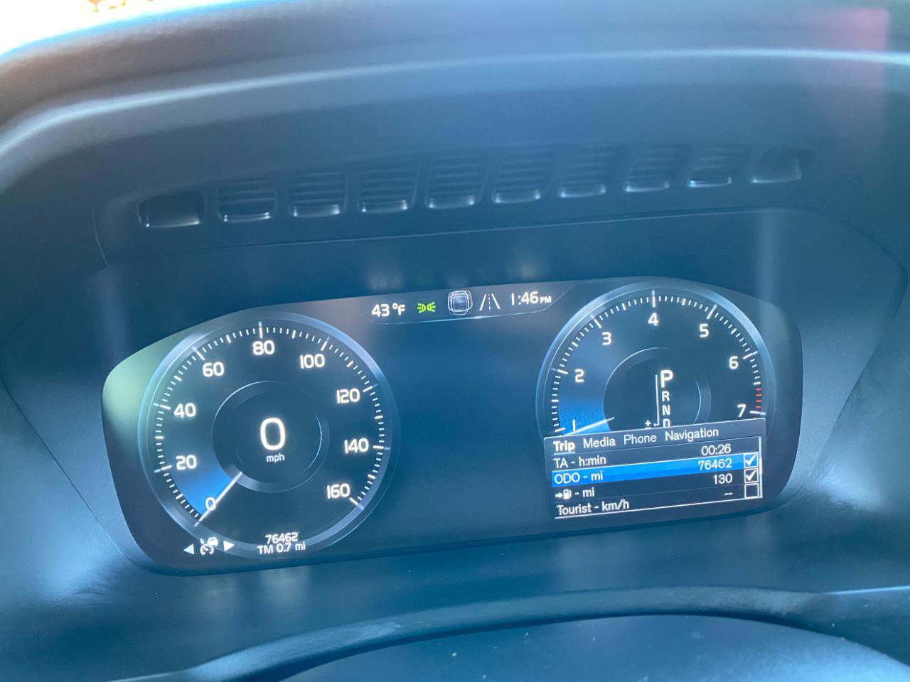 Used 2020 Volvo XC90 T6 Momentum image 71