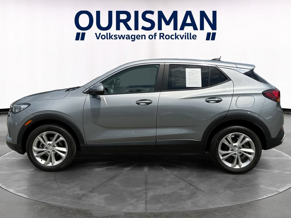 Used 2023 Buick Encore GX Preferred w/ Cold Weather Comfort Package FWD image 3