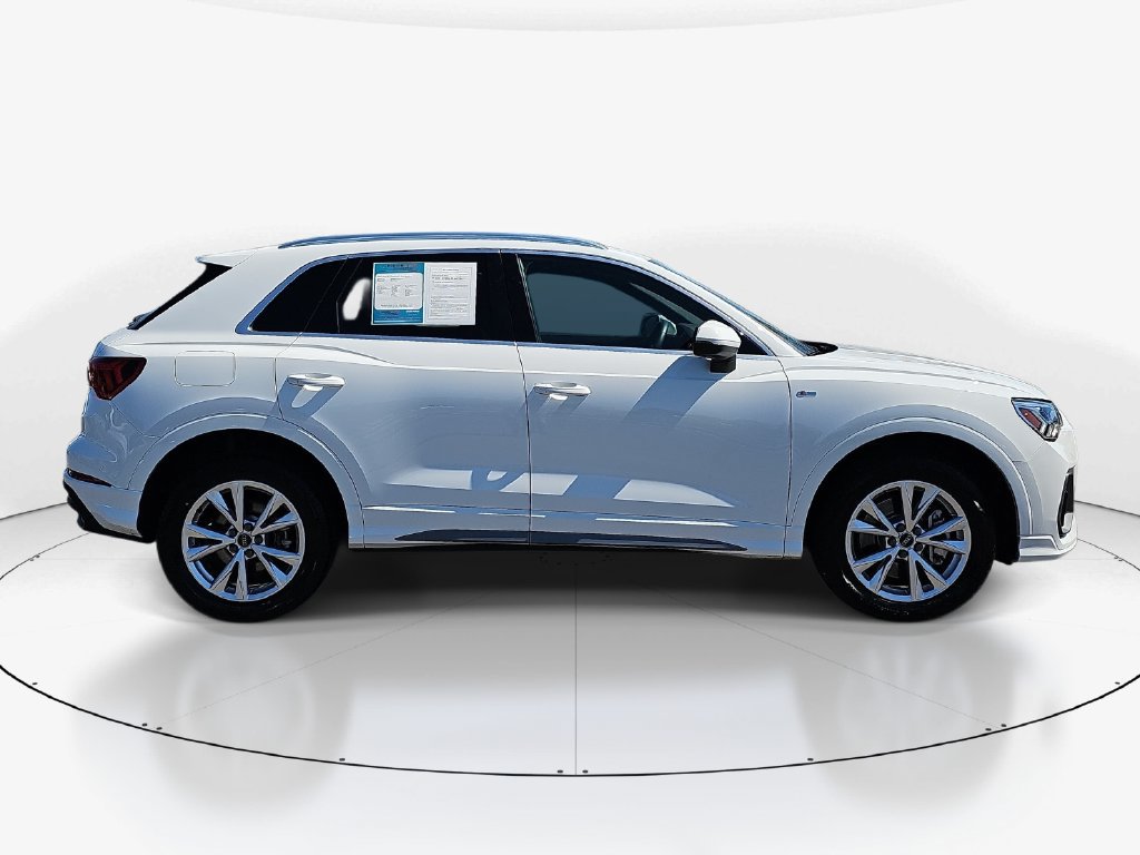 Used 2025 Audi Q3 2.0T Premium AWD/4WD image 5