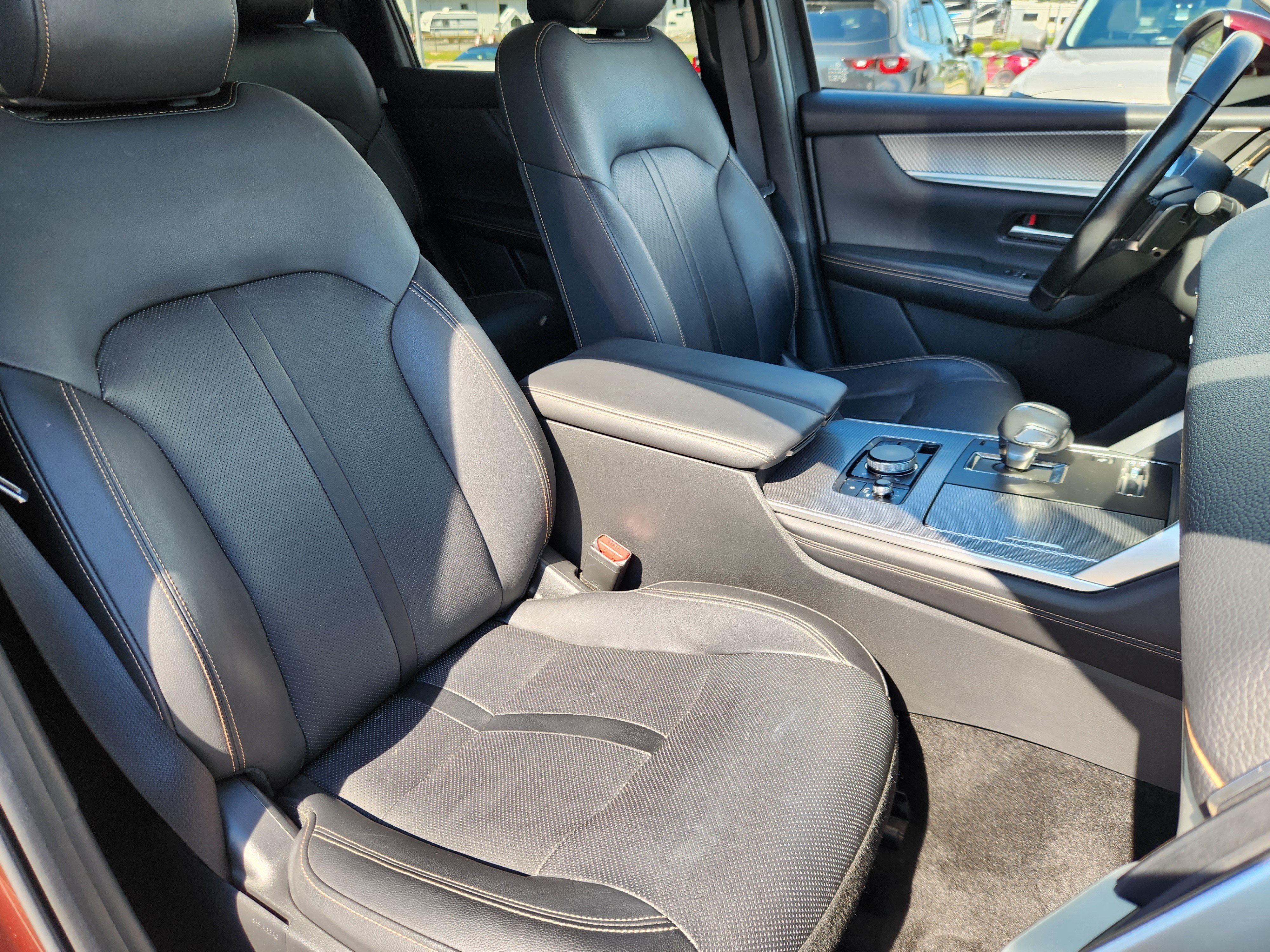 Certified 2024 MAZDA CX-90 Plug-In Hybrid w/ Premium Pkg AWD/4WD image 15