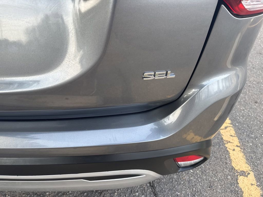 Used 2020 Mitsubishi Outlander SEL AWD/4WD image 9