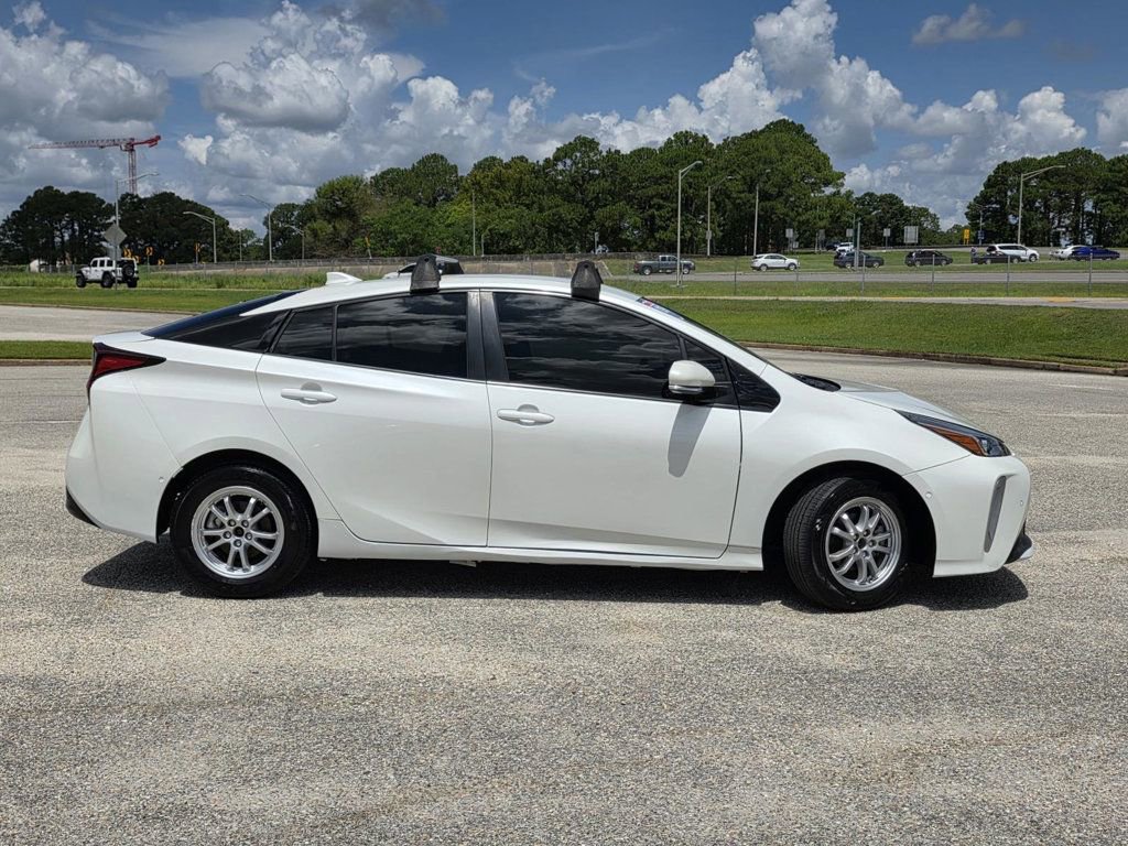 Used 2019 Toyota Prius XLE w/ Advanced Technology Package image 32