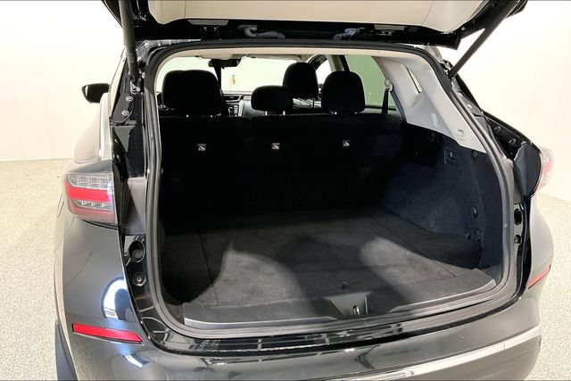 Used 2021 Nissan Murano SV AWD/4WD image 45