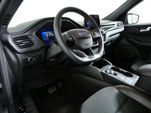 Certified 2025 Ford Escape ST-Line AWD/4WD image 15