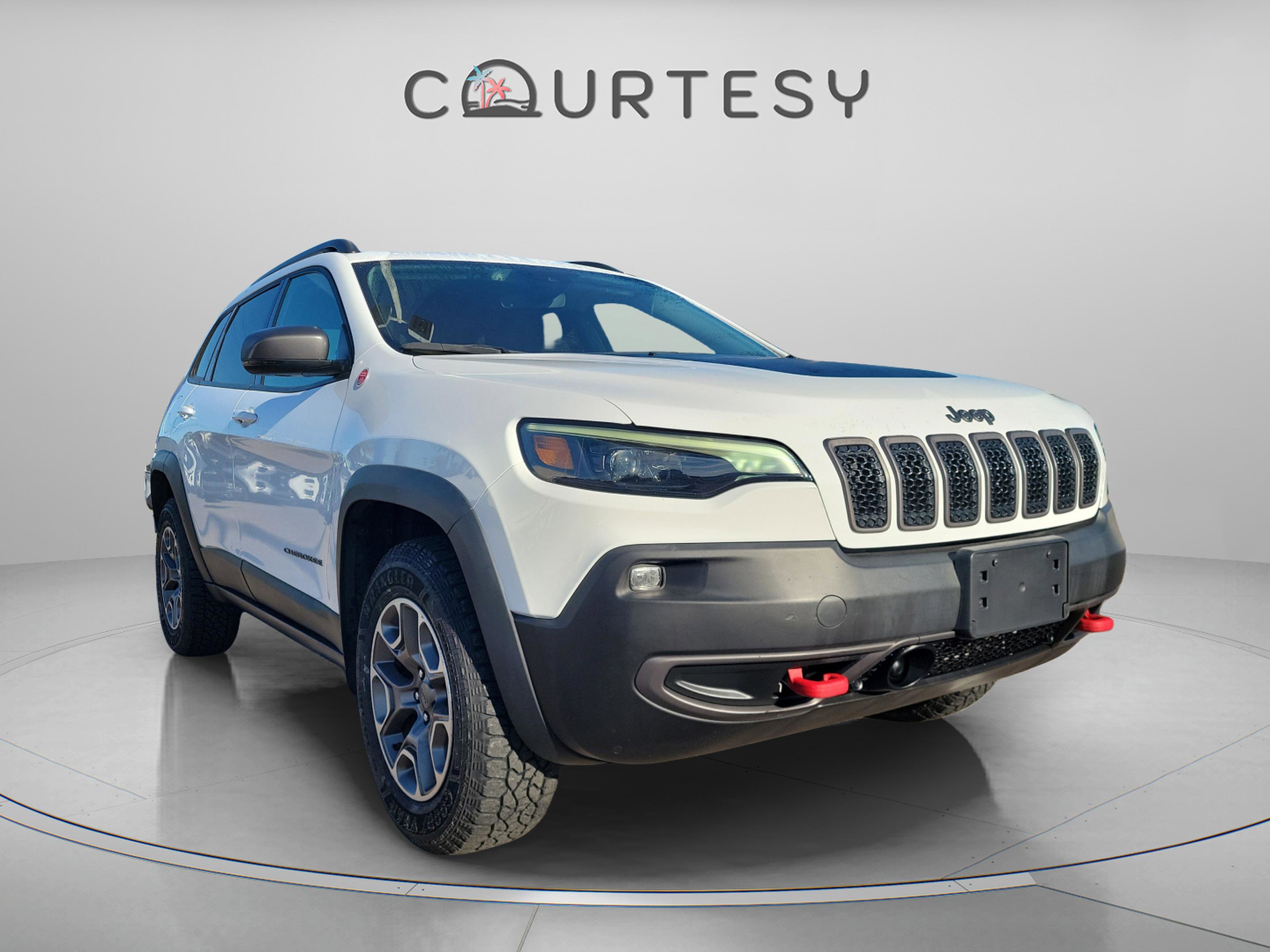 Used 2021 Jeep Cherokee Trailhawk w/ Comfort/Convenience Group image 8