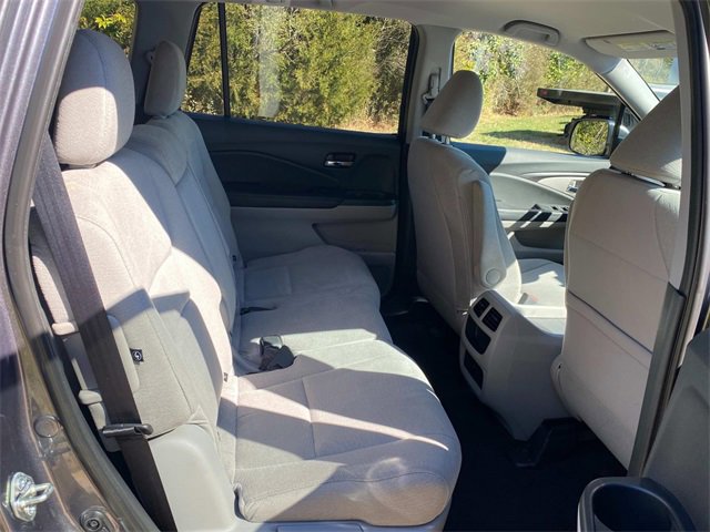 Used 2016 Honda Pilot LX image 31