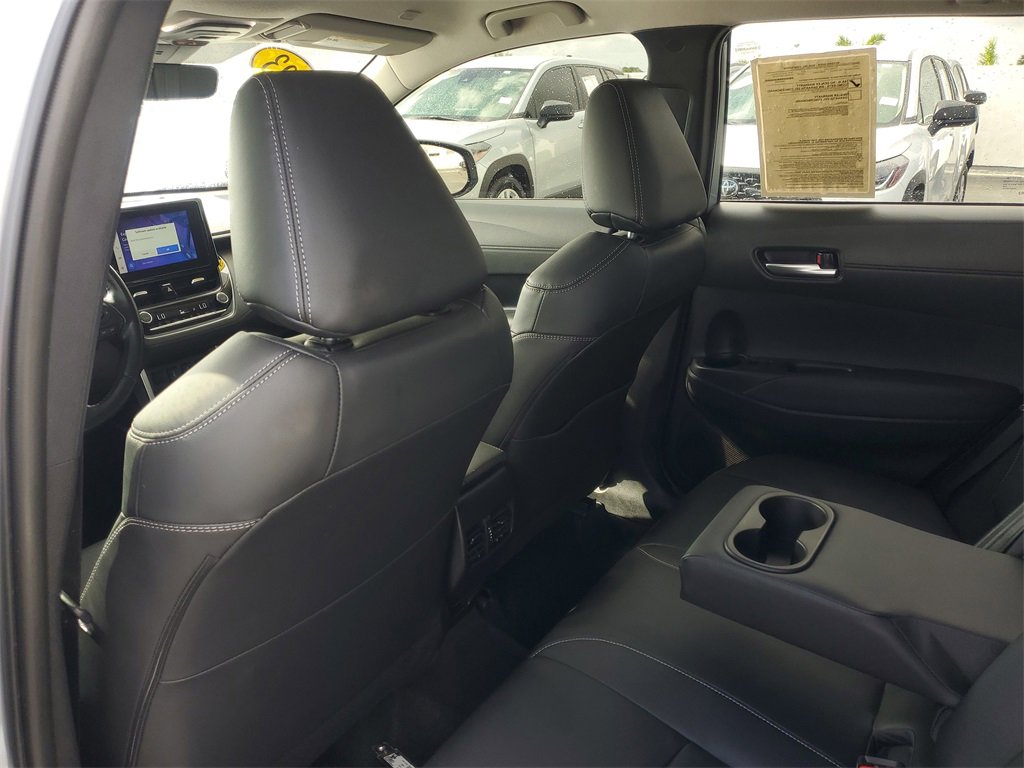 Certified 2023 Toyota Corolla Cross XLE image 11