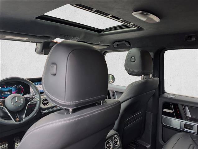 Used 2025 Mercedes-Benz G 550 image 19