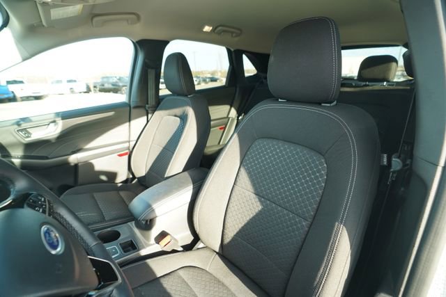 Used 2023 Ford Escape Active image 36