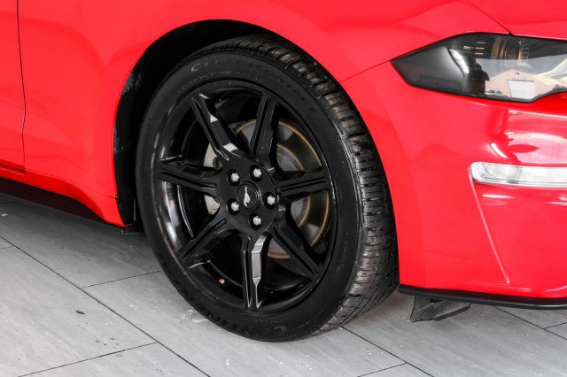 Used 2020 Ford Mustang Coupe w/ Black Accent Package RWD image 43