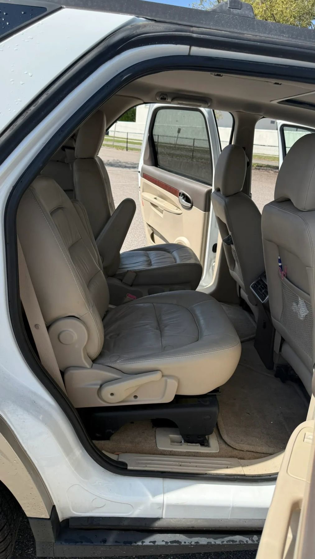 Used 2005 Buick Rendezvous CX image 13