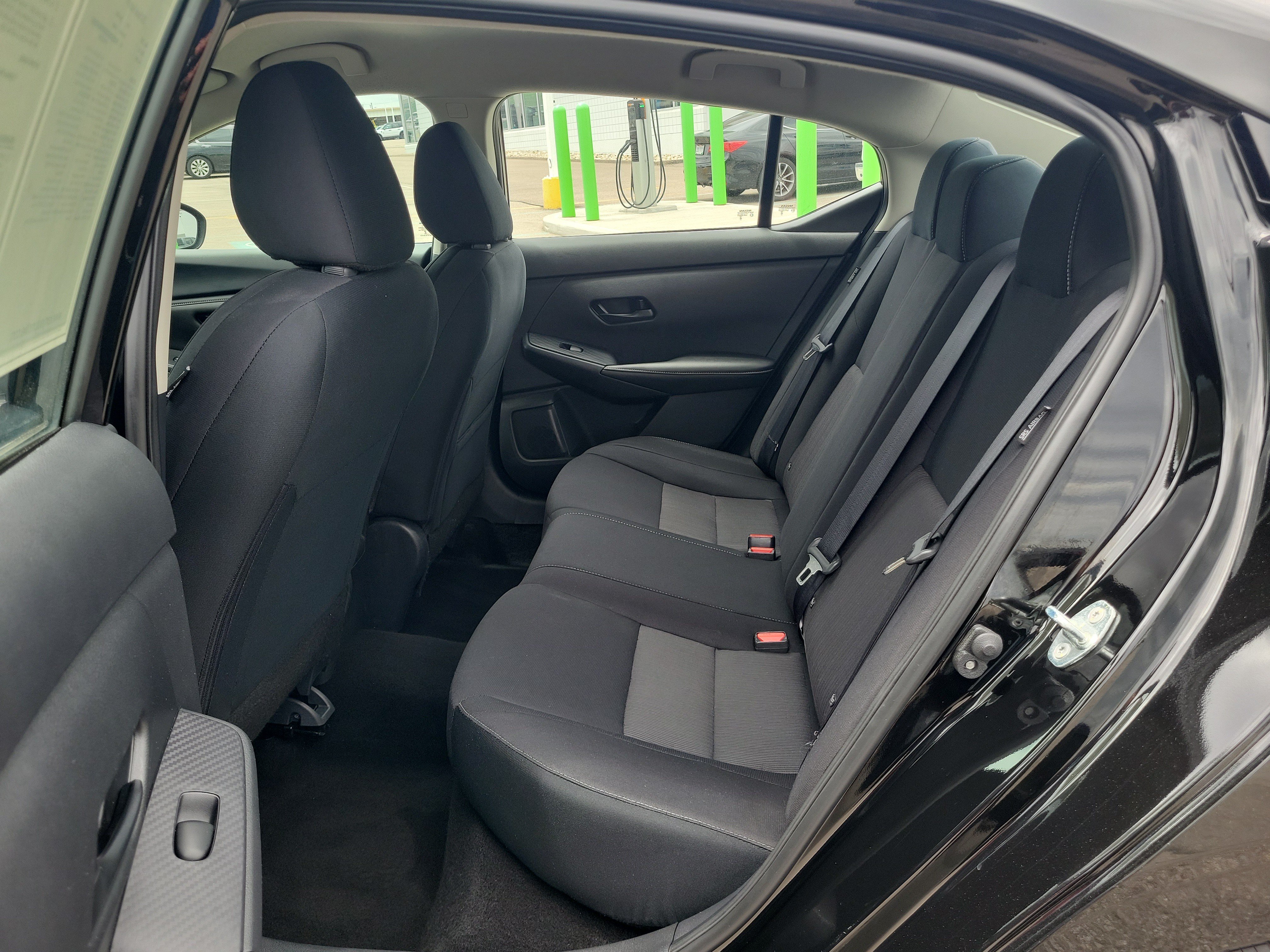 Used 2024 Nissan Sentra SV FWD image 12