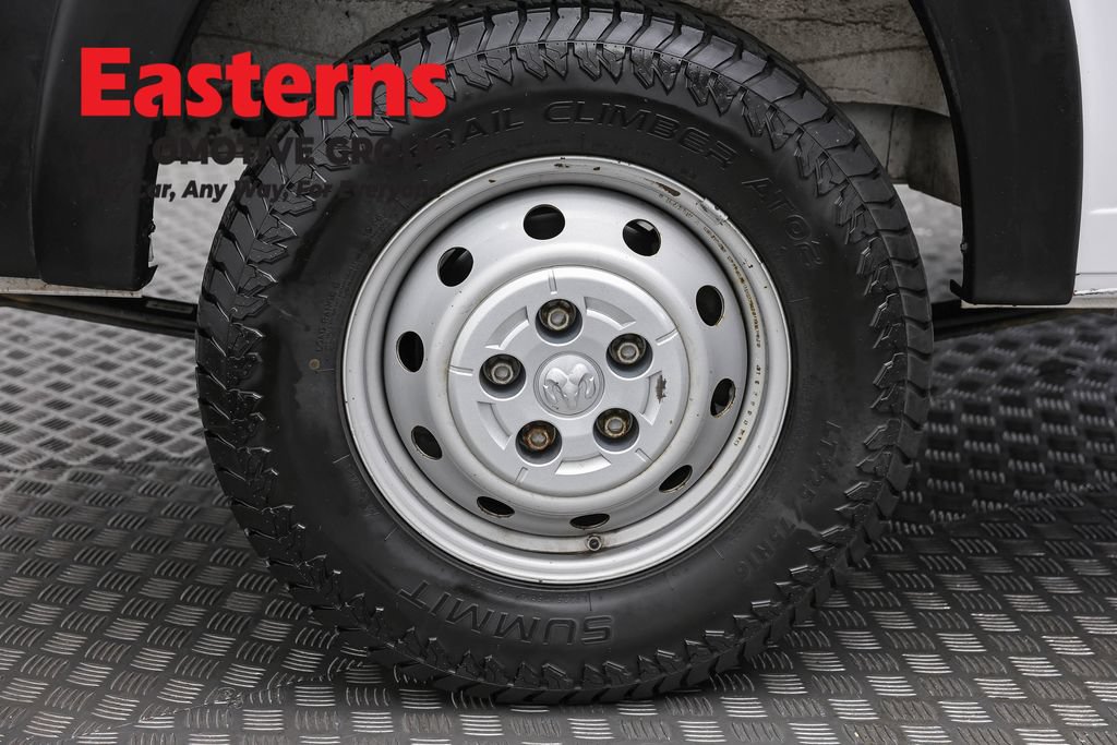 Used 2023 RAM ProMaster 2500 w/ Convenience Group FWD image 10