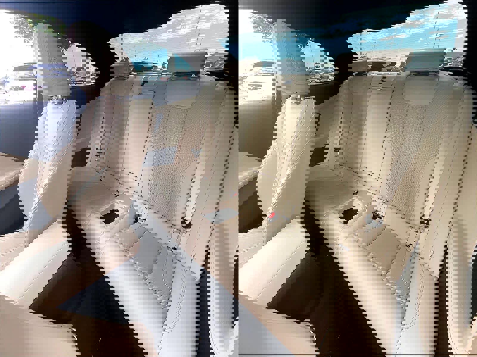 Used 2023 BMW 230i Coupe w/ Convenience Package image 27