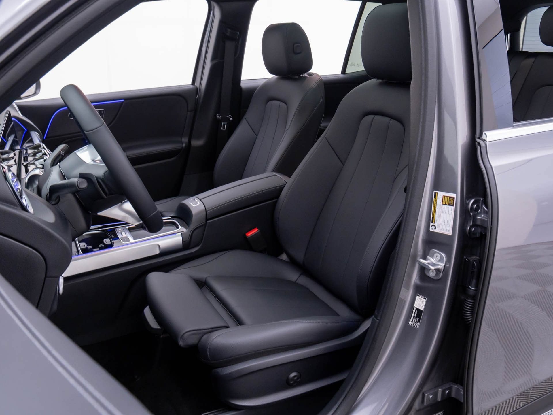 New 2026 Mercedes-Benz GLB 250 4MATIC image 17