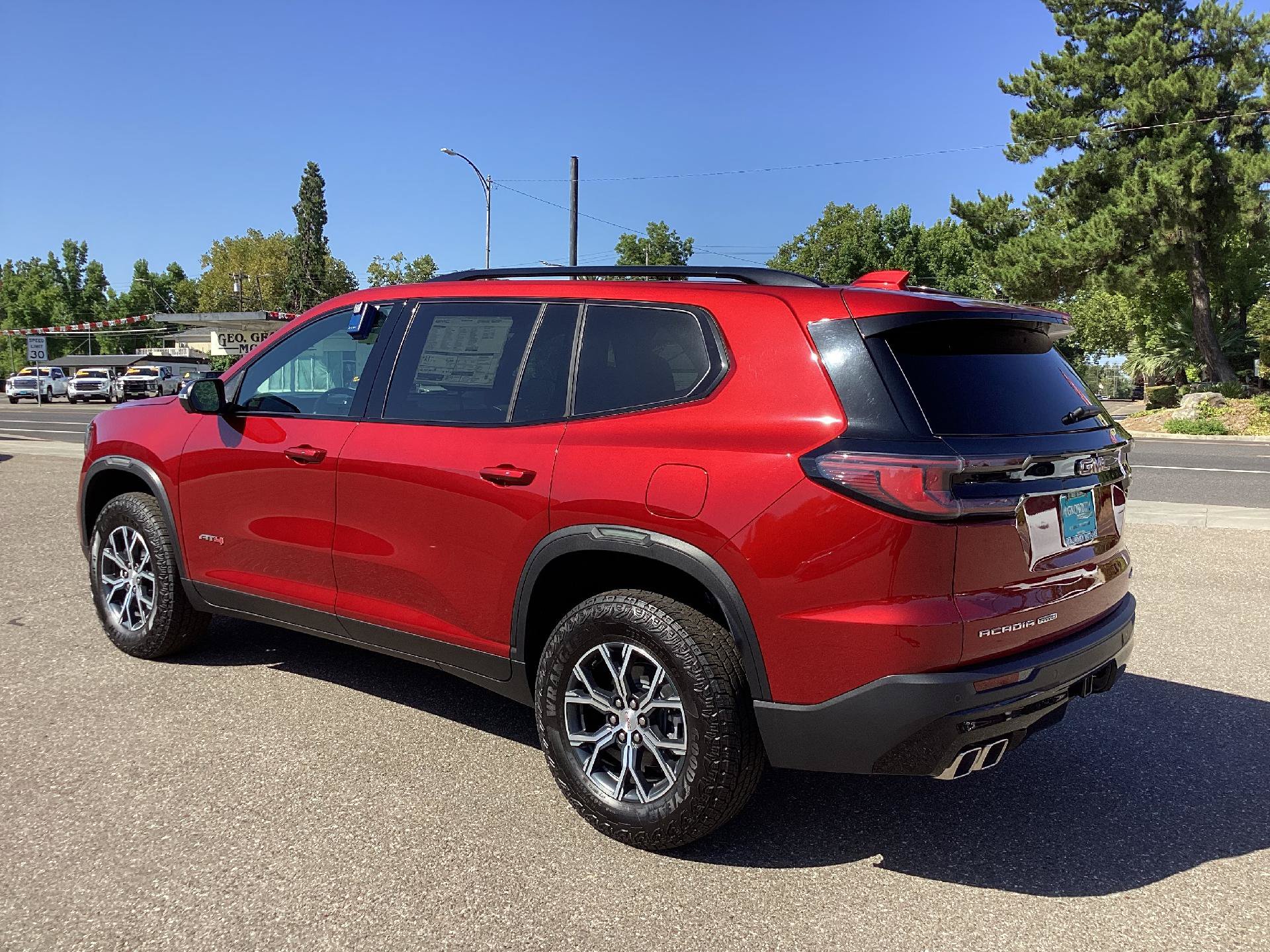 New 2025 GMC Acadia AT4 AWD/4WD image 3