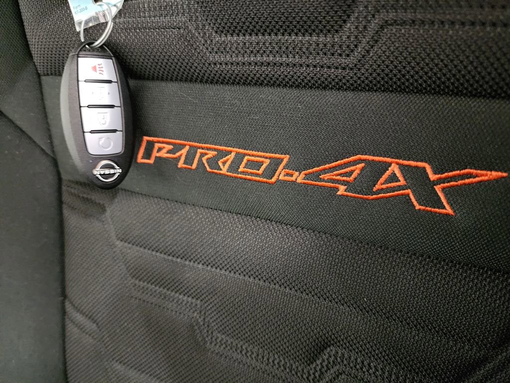 Used 2025 Nissan Frontier PRO-4X w/ Pro Convenience Package image 41