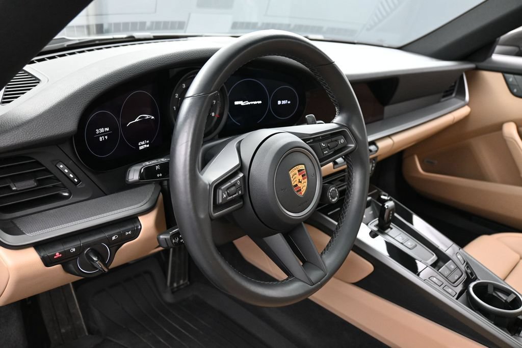 Certified 2022 Porsche 911 Carrera RWD image 16