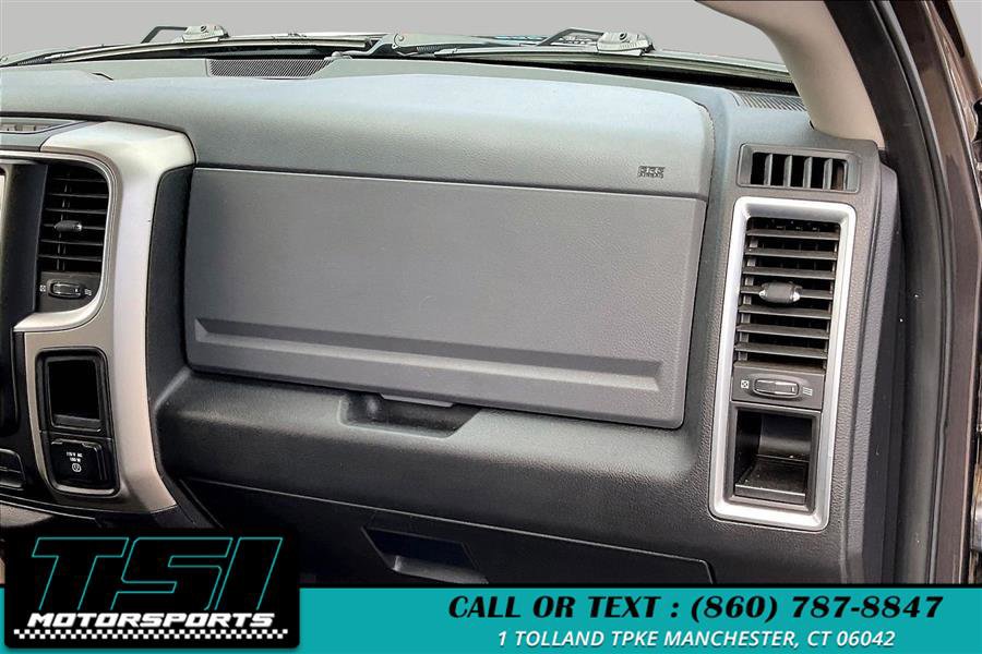 Used 2016 RAM 3500 SLT w/ Luxury Group image 17