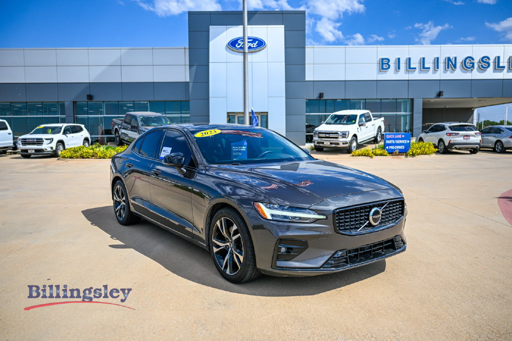 Used 2023 Volvo S60 B5 Core AWD/4WD image 1