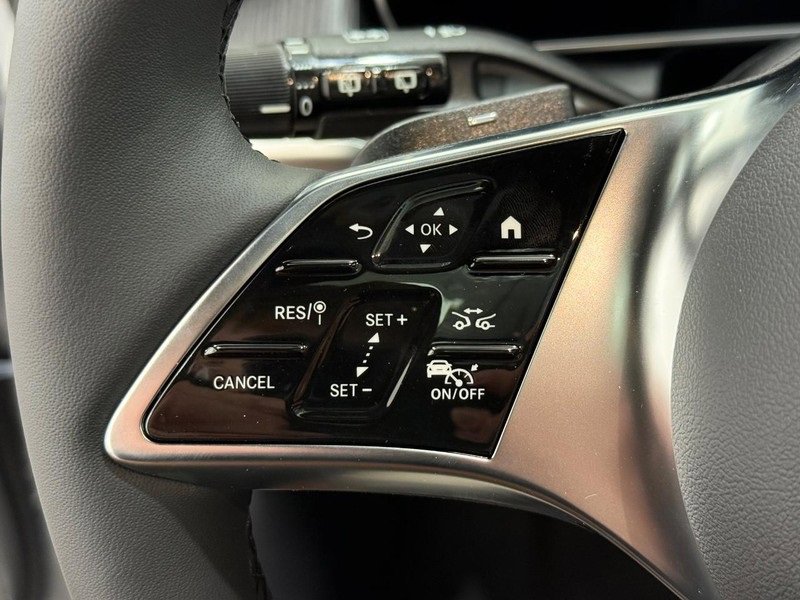 New 2026 Mercedes-Benz GLC 300 4MATIC image 12