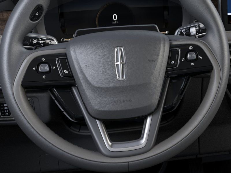 New 2025 Lincoln Corsair Grand Touring w/ Towing Package AWD/4WD image 12