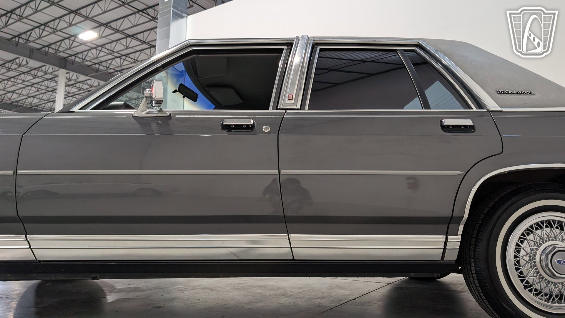 Used 1988 Ford LTD Crown Victoria RWD image 31