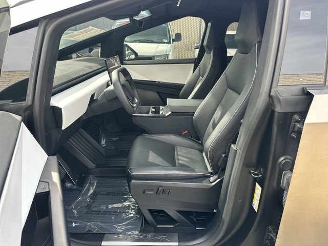 Used 2024 Tesla Cybertruck Cyberbeast AWD/4WD image 16