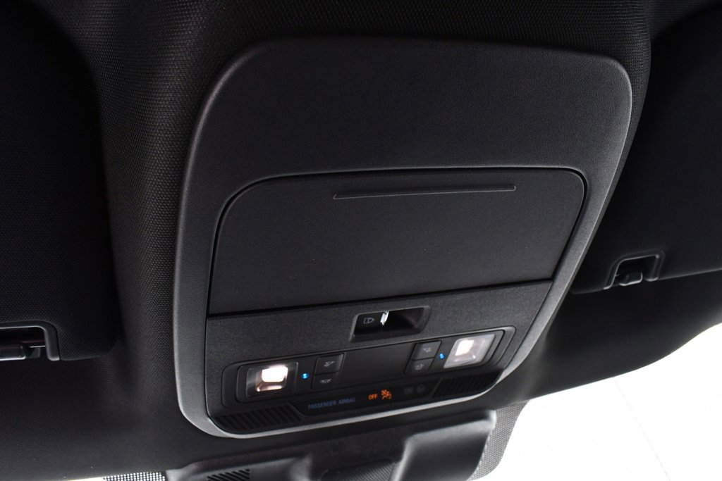 New 2025 Ford F150 XLT w/ Equipment Group 302A MID image 36