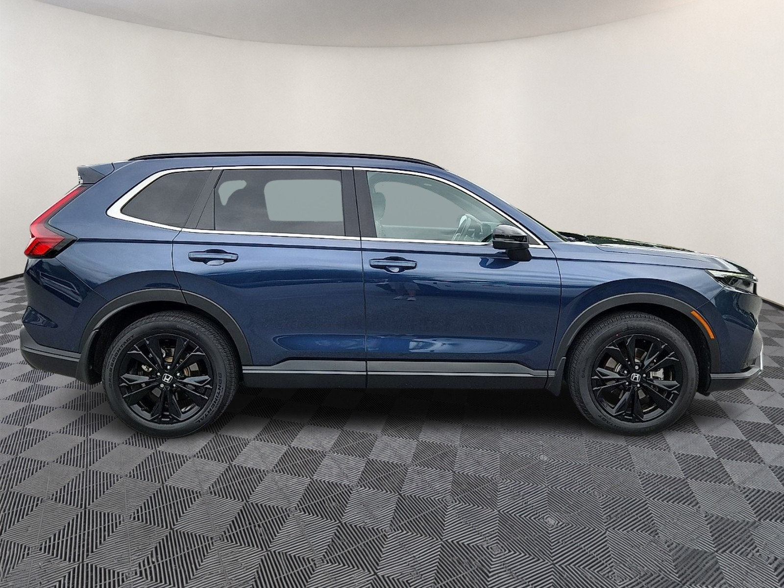 Used 2025 Honda CR-V Sport Touring image 7