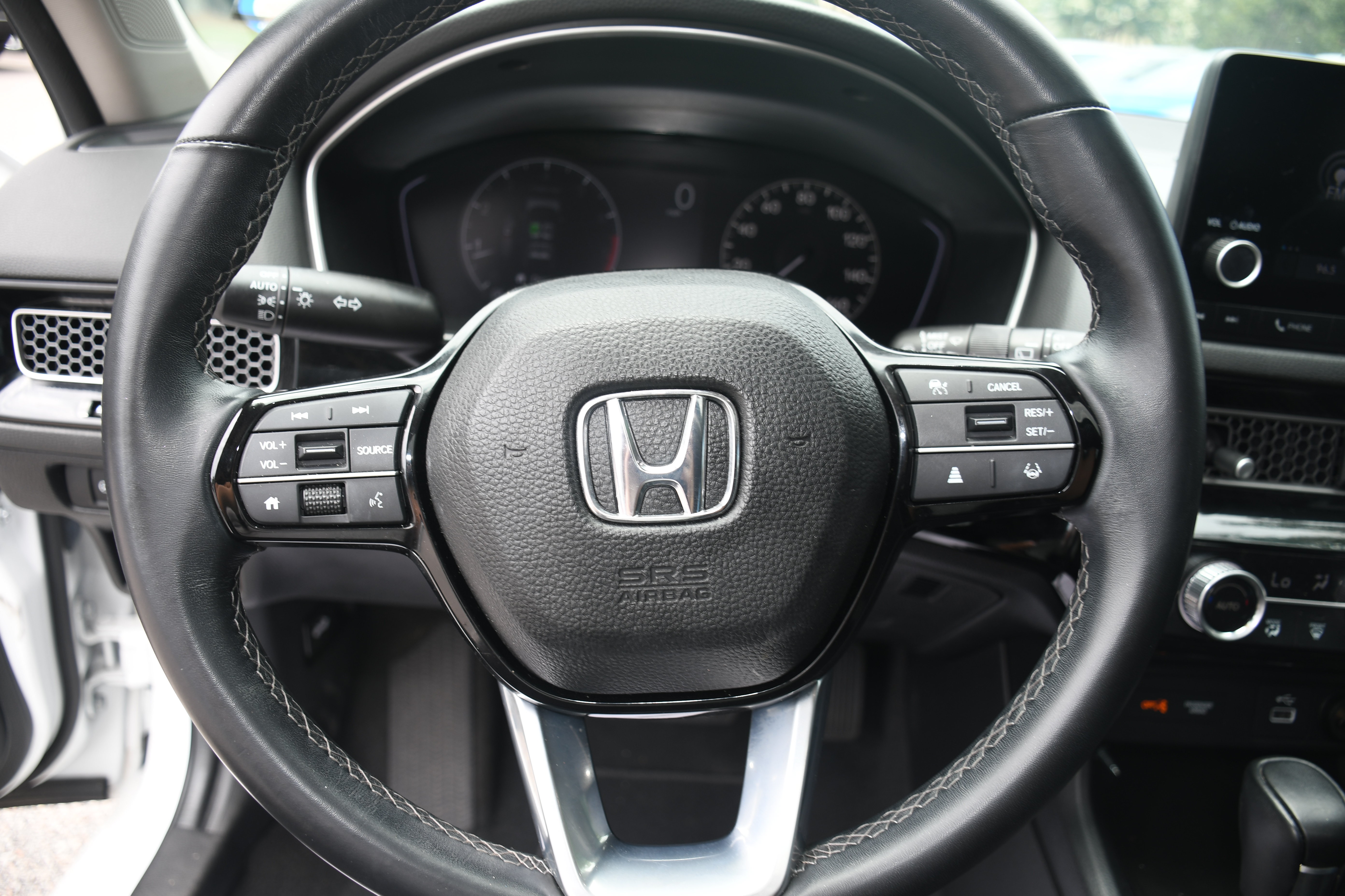 Used 2023 Honda Civic EX-L image 13