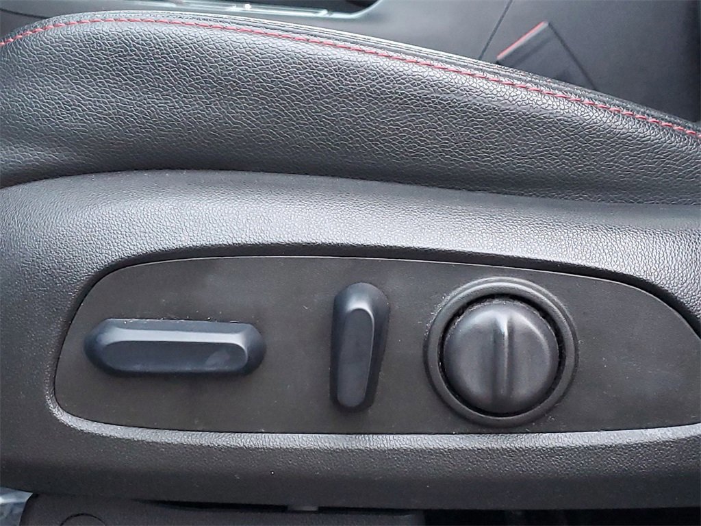 Certified 2024 Chevrolet Equinox RS w/ RS Leather Package image 35