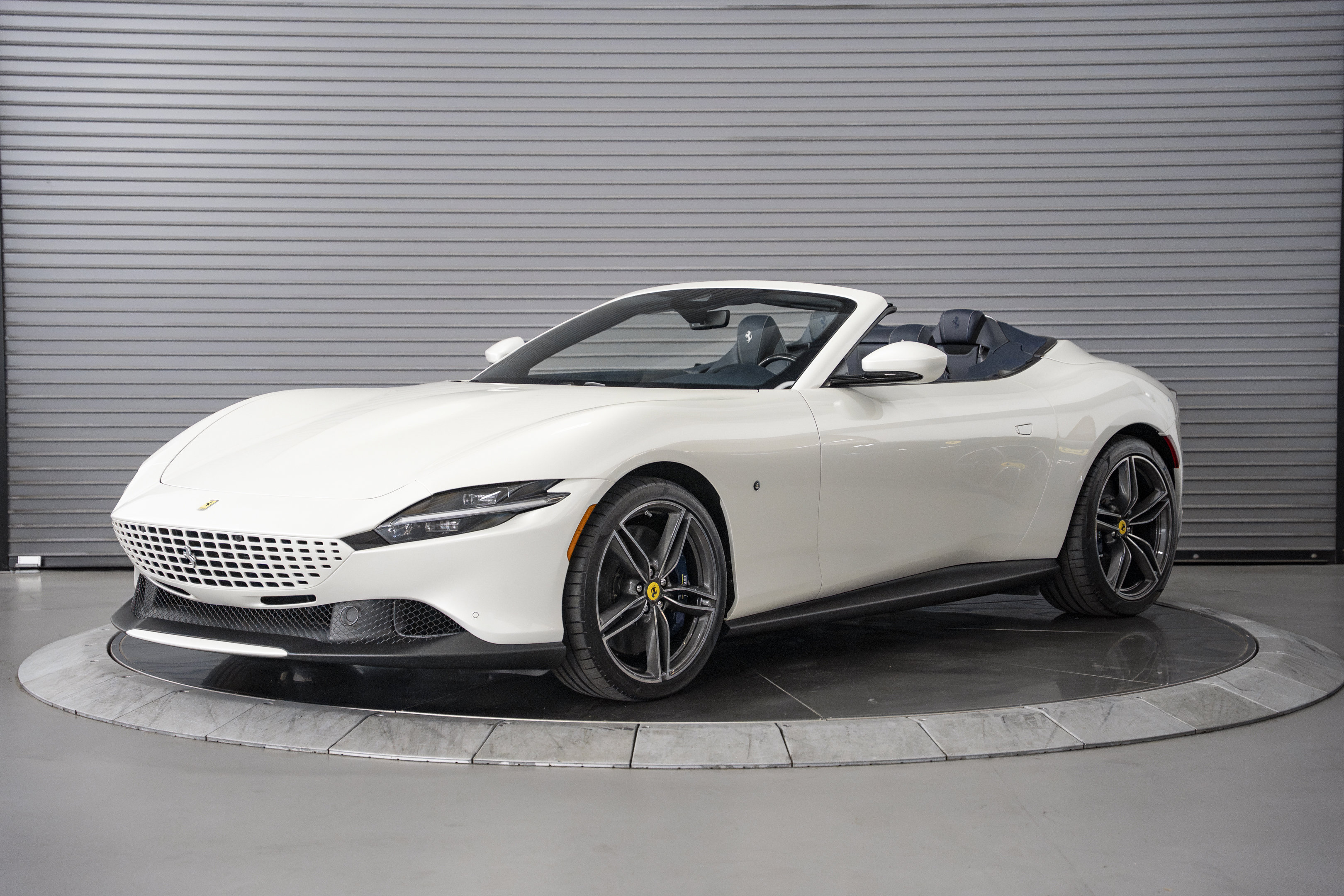 Used 2025 Ferrari Roma Spider