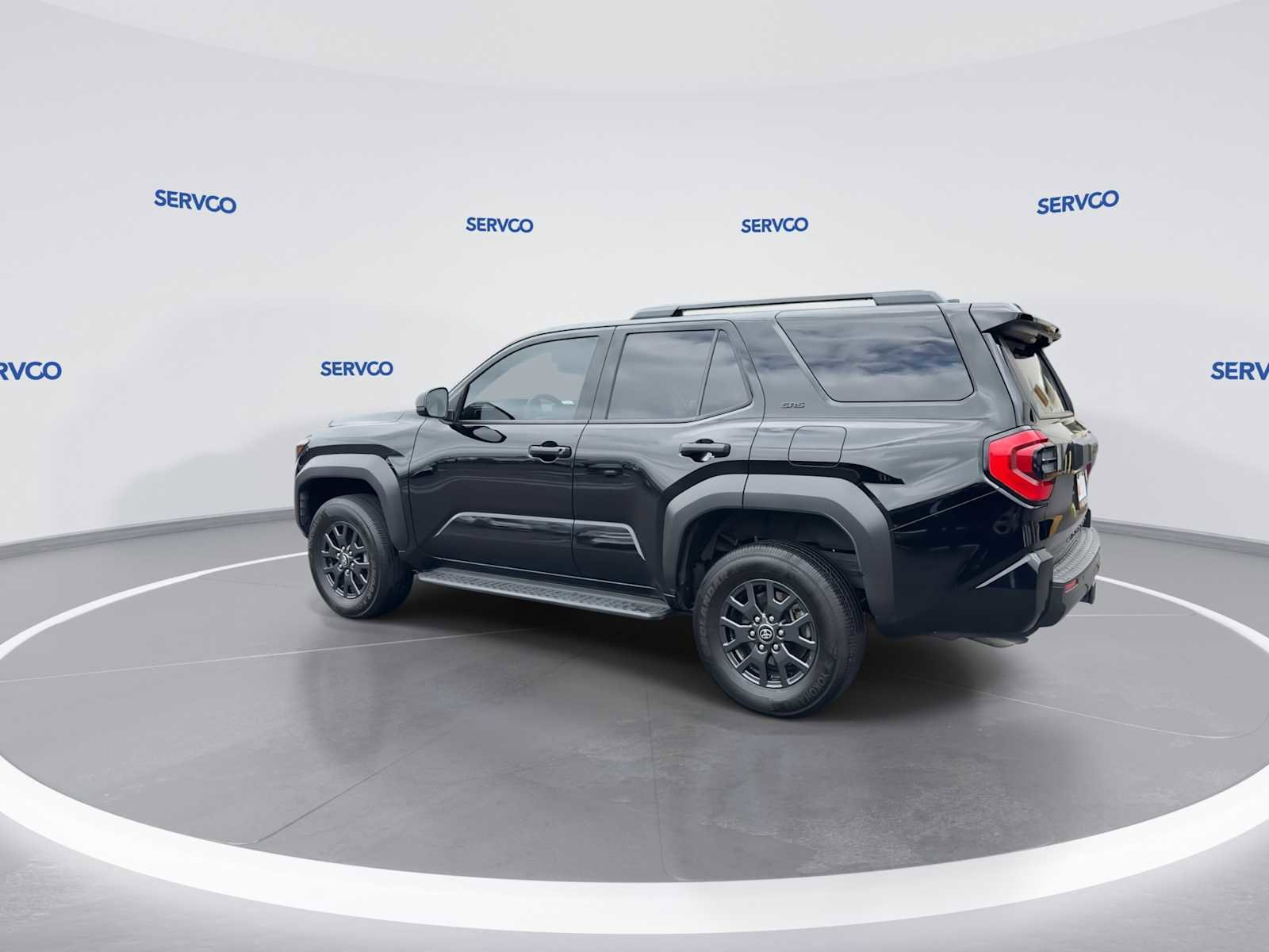 Used 2025 Toyota 4Runner SR5 RWD image 6
