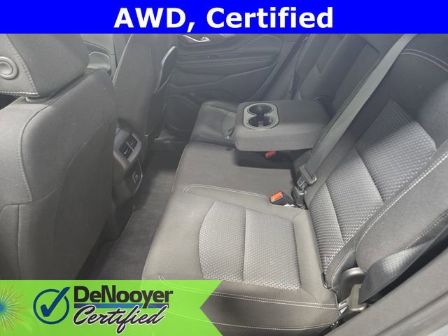 Used 2024 GMC Terrain SLE image 13