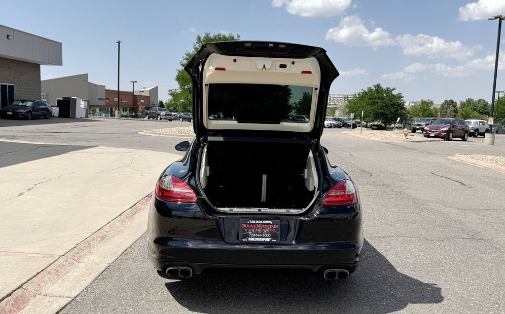 Used 2013 Porsche Panamera AWD/4WD image 8