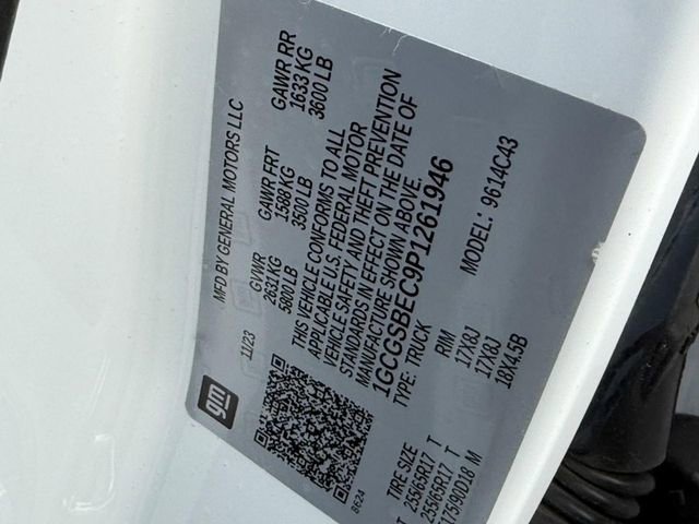 Used 2023 Chevrolet Colorado W/T image 23