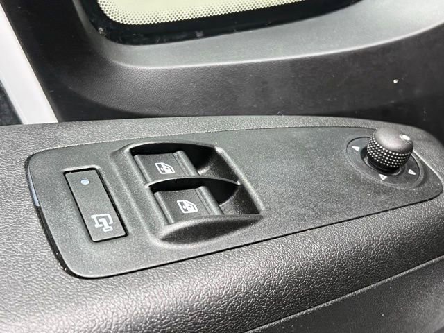 Used 2023 RAM ProMaster 2500 w/ Black Appearance Package image 19