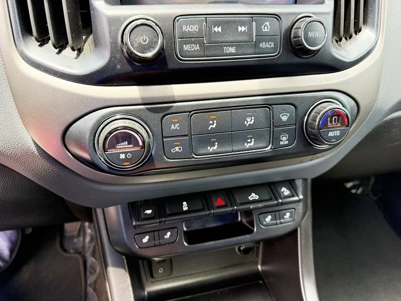 Used 2017 Chevrolet Colorado Z71 RWD image 24
