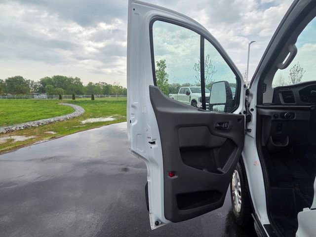 Certified 2024 Ford Transit 350 XLT RWD image 21