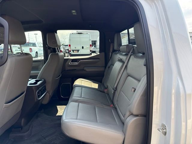 Used 2022 Chevrolet Silverado 1500 LTZ AWD/4WD image 24
