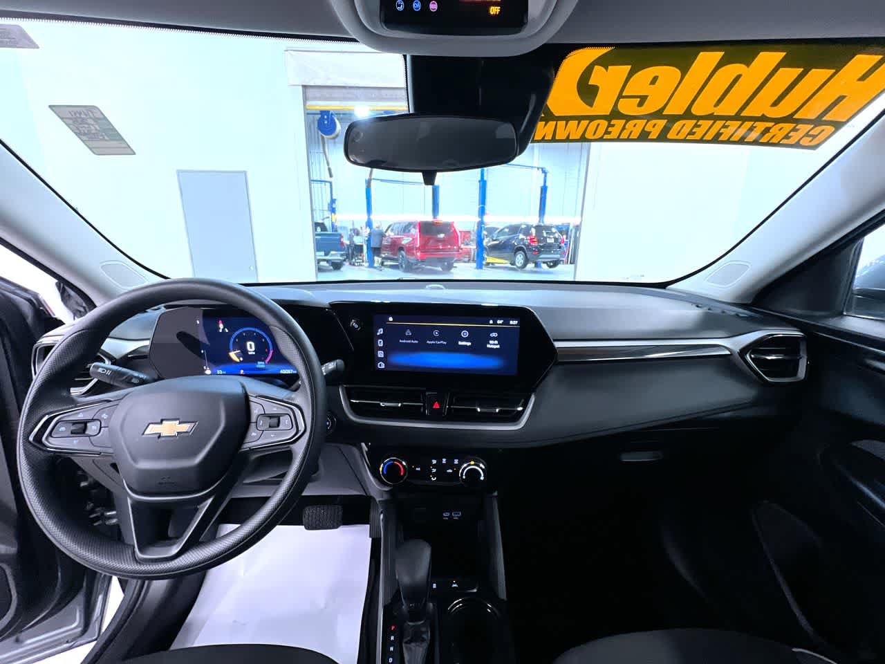 Used 2025 Chevrolet TrailBlazer LT FWD image 23